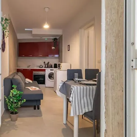 Apartament ¤charme Di Bari¤ Intero Con Design Moderno E