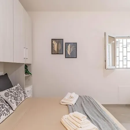 ¤charme Di Bari¤ Intero Con Design Moderno E Apartament *