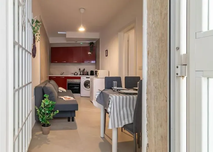 Apartment ¤charme Di Bari¤ Intero Con Design Moderno E